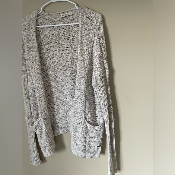 Abercrombie & Fitch grey Cream Knit Cardigan size M/L NWOT - Picture 5 of 5